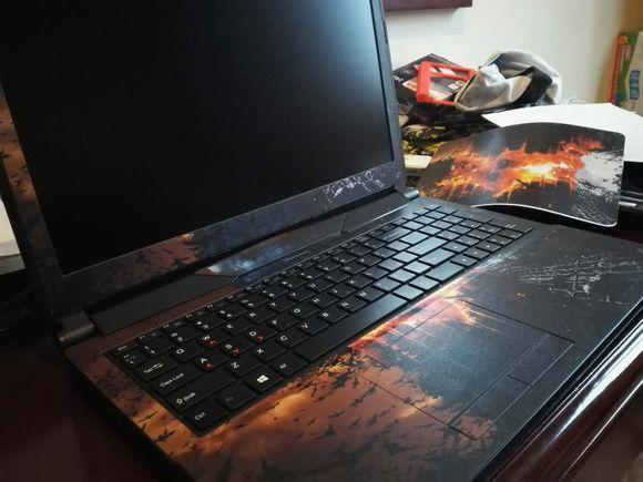 战神z6机械硬盘能够换固态硬盘吗,战神z6-sl7d1拆掉光驱换固态硬盘