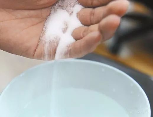 家里潮湿的最佳解决办法,家里回潮严重发霉怎么办