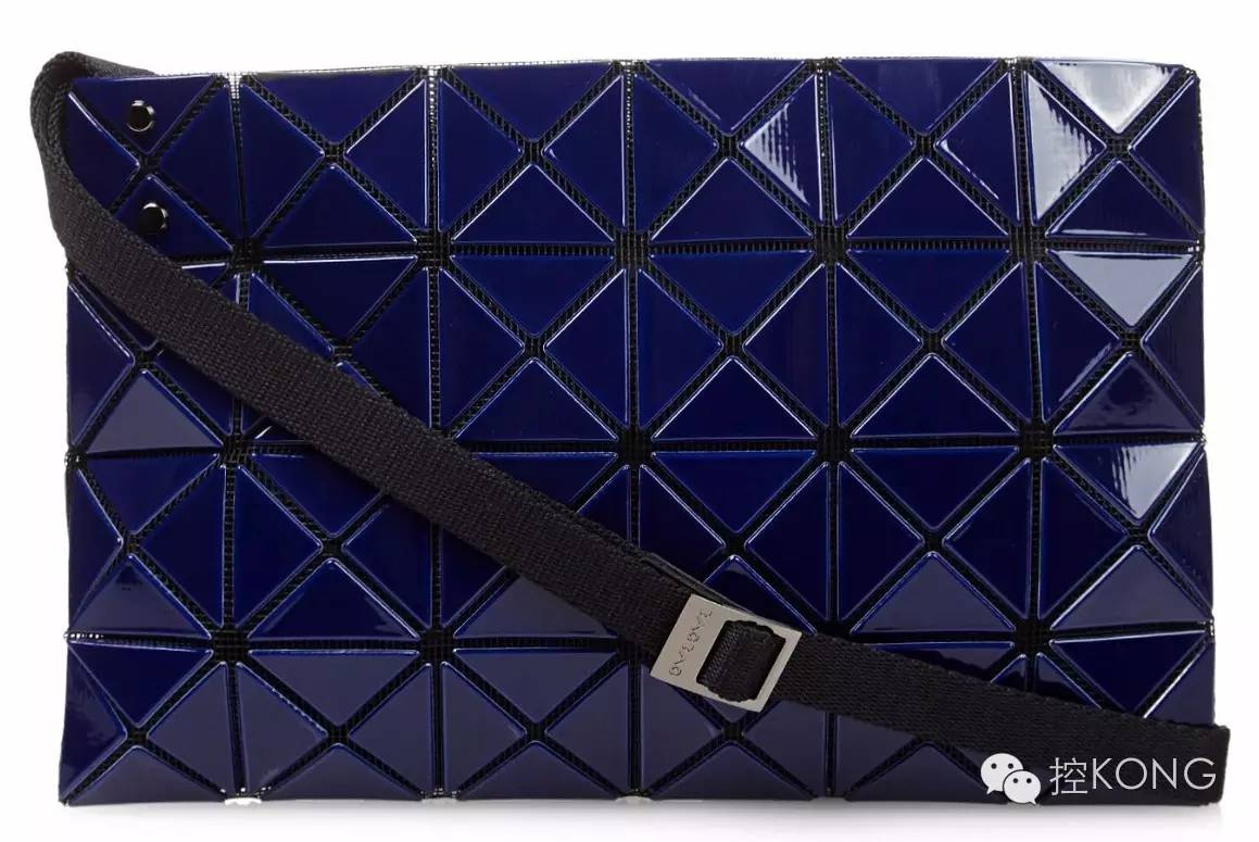 在哪里能够买到正品的大牌包包呢,大牌包包哪里买得到正品又便宜