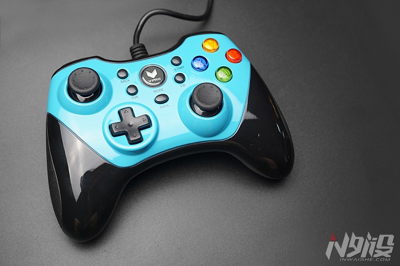 雷柏v600游戏手柄评测,雷柏v600s手柄无线连接