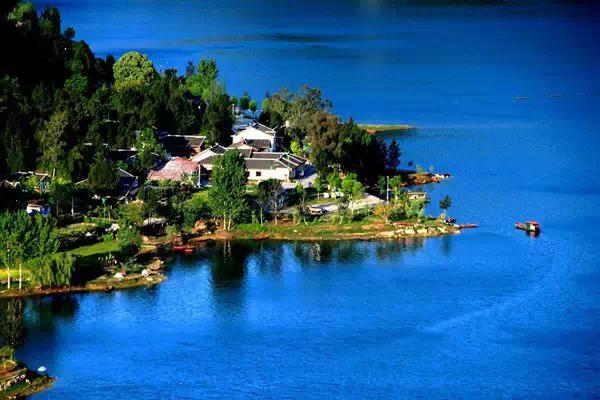 四川哪里有冷门又好玩的地方,四川最漂亮十大湖