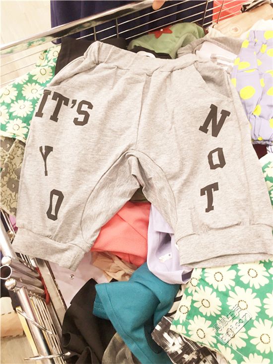 汉正街童装直播间秒杀,汉正街品牌童装直播间