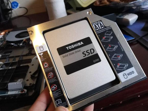 战神z6机械硬盘能够换固态硬盘吗,战神z6-sl7d1拆掉光驱换固态硬盘