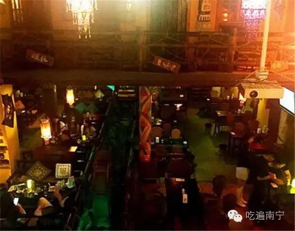 江北区能够看球的夜宵店,江北能够看球赛的酒吧