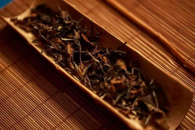 这些夏天的喝茶小常识你知道多少,炎热的夏天喝点清凉的茶