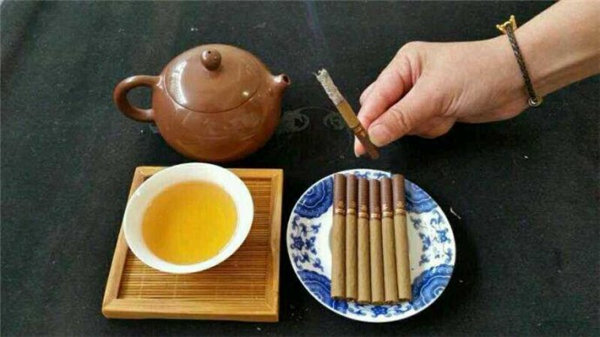 好茶配好水生活有味道,好茶配好酒越喝越富有