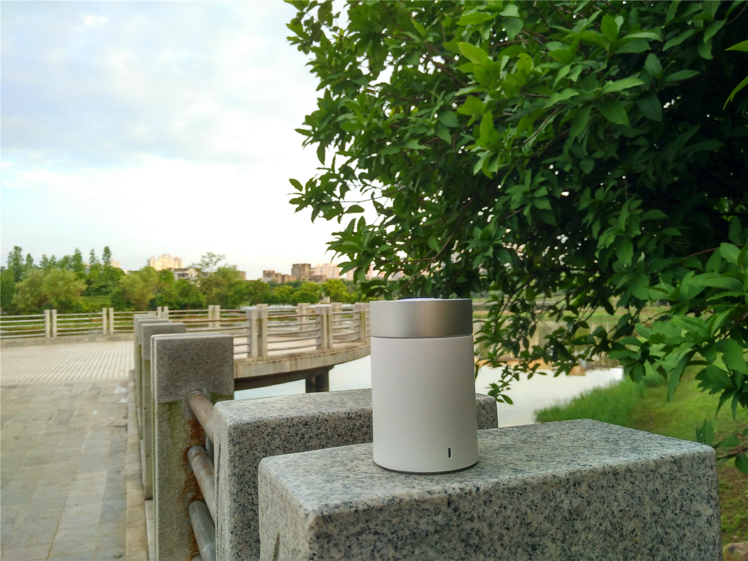 升级版小米随身蓝牙音箱,小米方盒子蓝牙音箱2和小钢炮