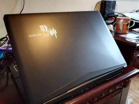 战神z6机械硬盘能够换固态硬盘吗,战神z6-sl7d1拆掉光驱换固态硬盘