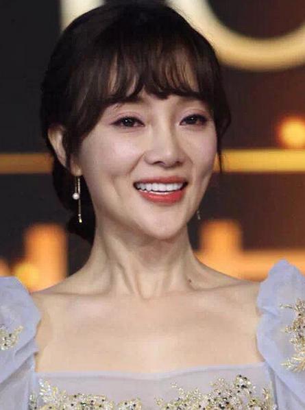 杨紫华晨宇的关系,杨紫评价华晨宇