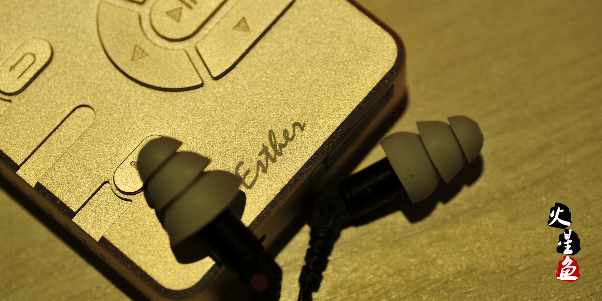 均衡全面的人声至尊—试用NuForceHEM4双单动铁耳塞