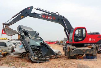 车辆报废补贴几百块,私家车提前报废补贴18000是真的吗