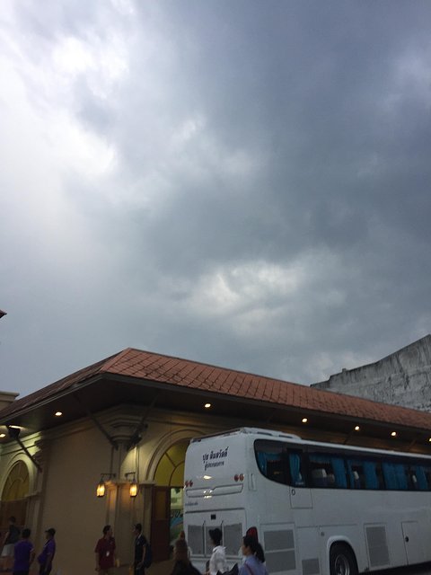 甯︾潃鐗涢瓟鐜嬬湅鏄熸槦,甯︾潃鐗涢瓟鐜嬪嚭鏉ョ湅涓婂笣