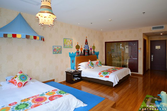 璇楁剰鏉窞瑗挎箹,璇楁剰姹熷崡姊﹂噷姘翠埂