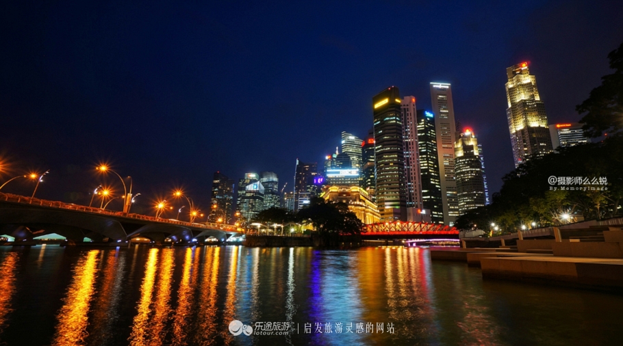 点亮圣诞树风景视频,点亮梧桐树视频