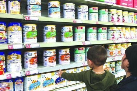 四大主流奶粉测评你选对奶粉了吗,婴幼儿奶粉出问题的品牌