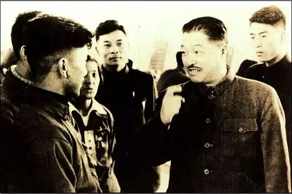 中国徒步第一人阿甘,阿甘环游中国