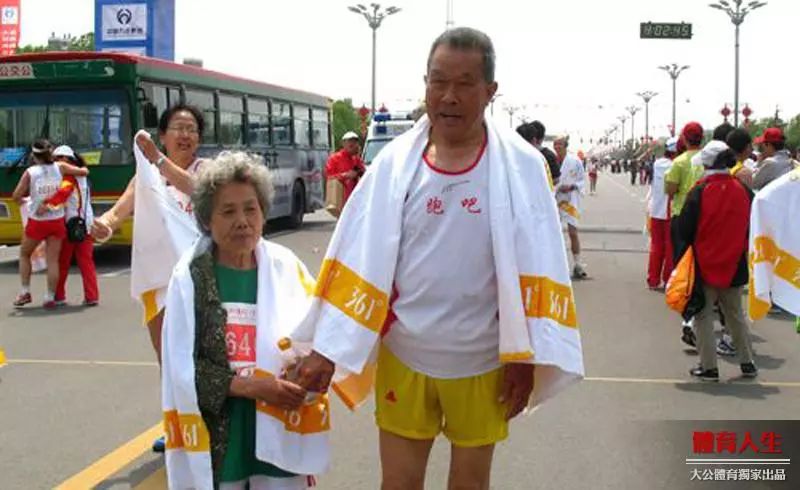 中国徒步第一人阿甘,阿甘环游中国