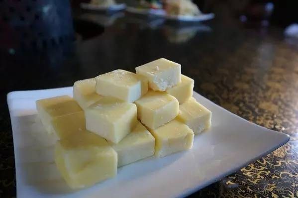 大武口呼伦贝尔风情园烤全羊团购,呼伦贝尔旅游必吃的十大特色美食