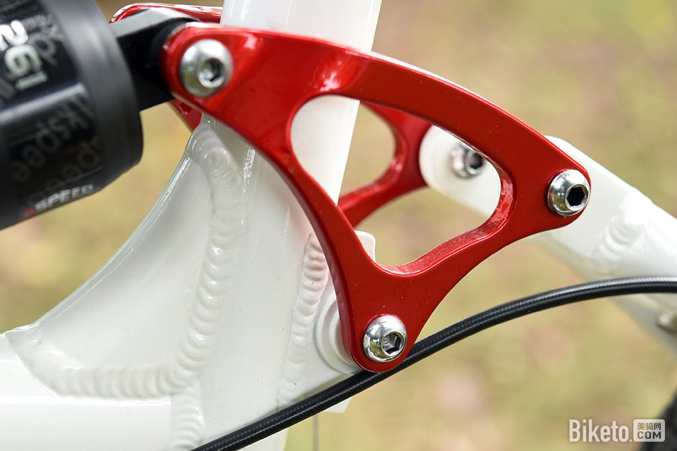 欧亚马酷炫pro-m990d棕色,欧亚马折叠自行车18速酷炫m990