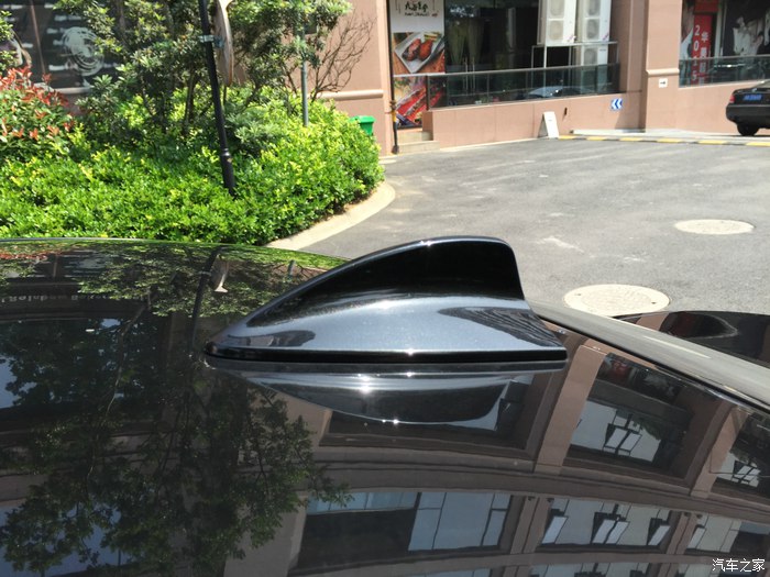 行驶10万公里的宝马320i,18年宝马320i10万公里还值得买吗