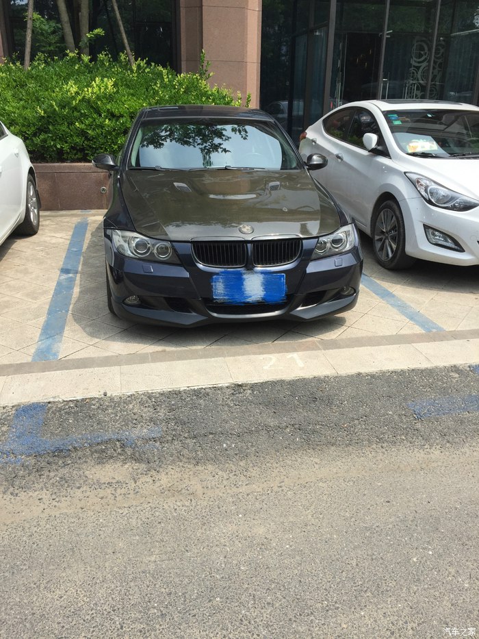行驶10万公里的宝马320i,18年宝马320i10万公里还值得买吗