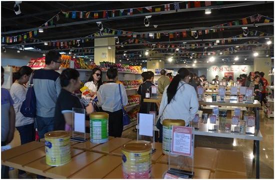 昆明晶品卉为孩子打造缤纷大舞台举办幼儿才艺展示活动