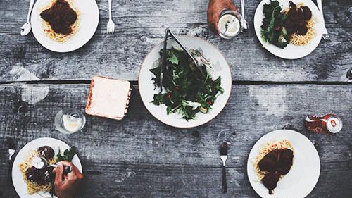 人各有各的活法各有各的过法,每个人有自己的活法有自己的过法