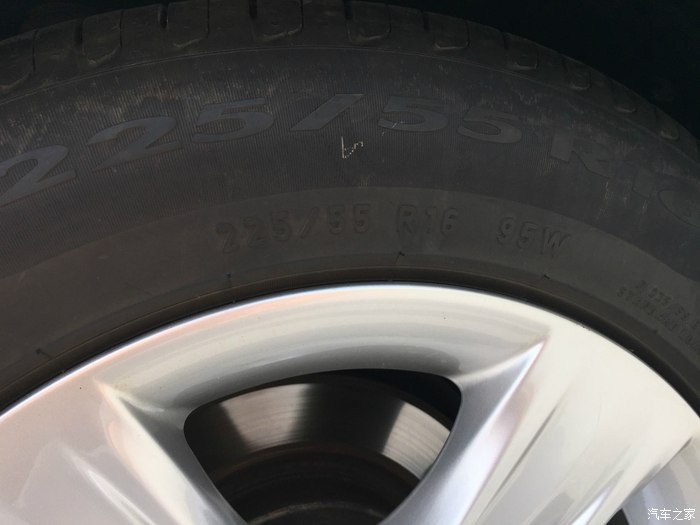 行驶10万公里的宝马320i,18年宝马320i10万公里还值得买吗