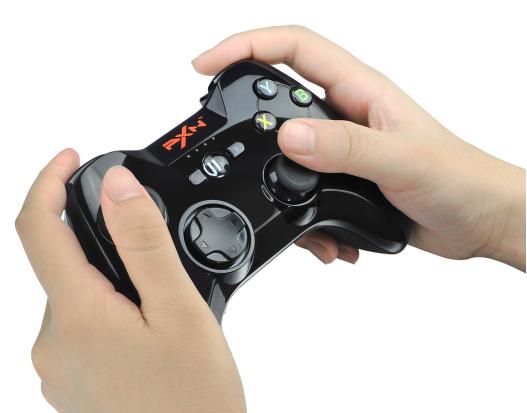 撸CF手游？莱仕达手柄教你如何躺着爆头！