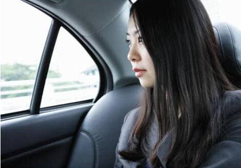 滴滴司机一天多少单能够月入过万,滴滴司机月入8000需要工作多久