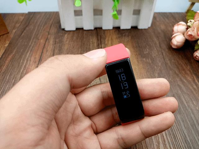 360n4手机怎么样,360手机n4和360手机n4s有什么区别