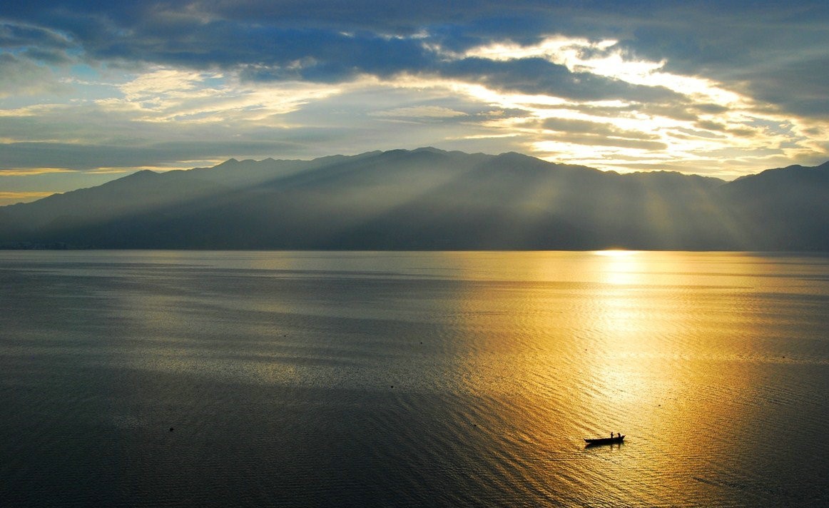 内蒙古美景推荐暑期亲子热门路线,暑假亲子自驾旅游最美景区