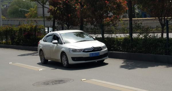 vivoxplay5体验,vivoxplay5标准版和旗舰版