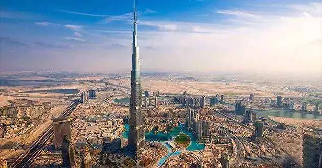 疯了！迪拜又疯了，这次连月亮都摘下来了...设易网1153期