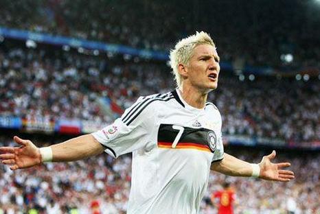 外号为小跳蚤的球星是,小跳蚤是哪位球星