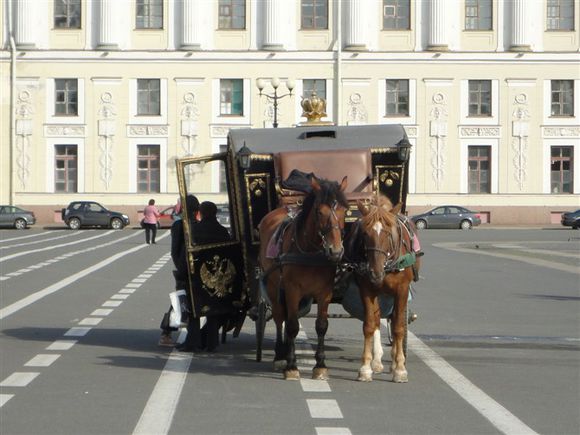 我是远洋渔民，爱钓鱼，更爱周游世界