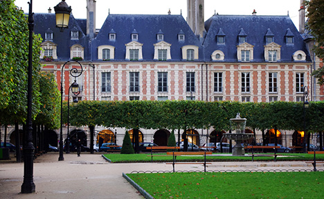 巴黎美食区,巴黎卢浮宫美食城