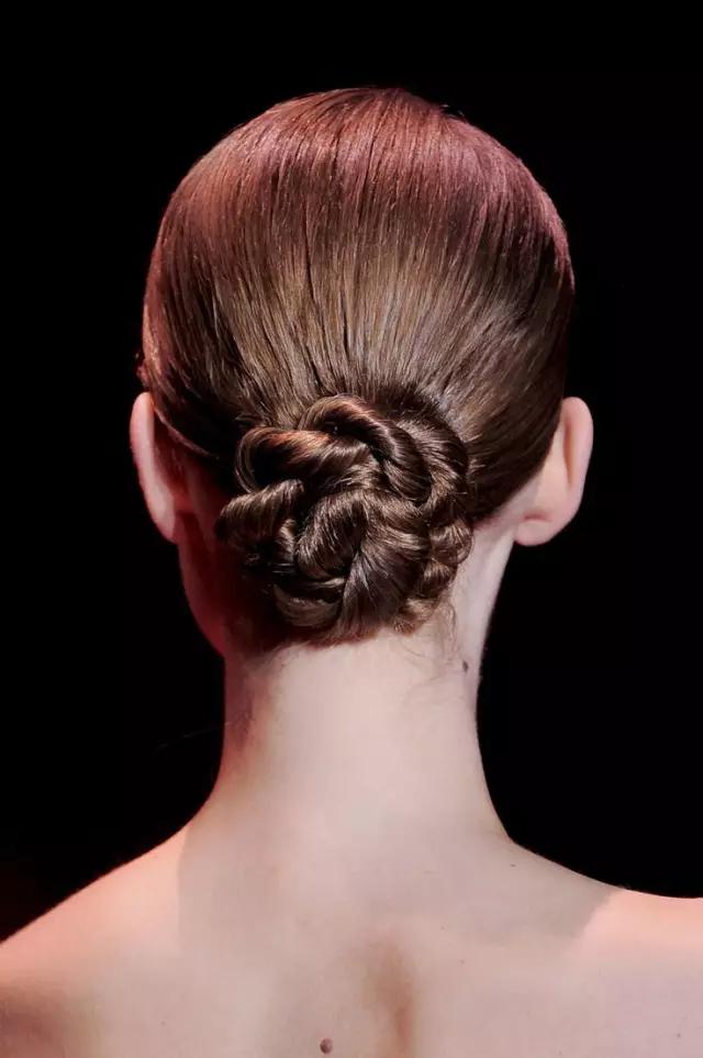 德国也有西施仙女，气质不输刘亦菲迪丽热巴！