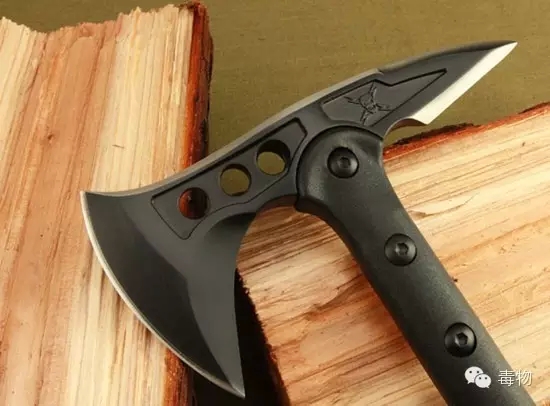 披荆斩棘的战斧用什么钢材,拿好你的战斧为自己披荆斩棘