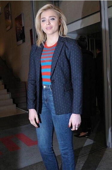 脖子短合适怎么穿,脖子短就不漂亮吗