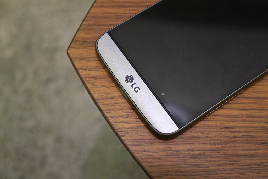 LGG5深度体验：一位英勇的模块化手机探路者！