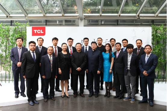 销量下滑同质化严重国产手机出路在哪？