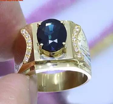 彩宝男戒：男人也能够如此风骚