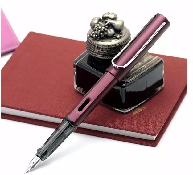 有没有一款合适年轻人练字的钢笔,为了写好字有必要买一支钢笔吗