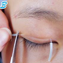 美妆教程小眼睛单眼皮,自然卷双眼皮合适什么妆