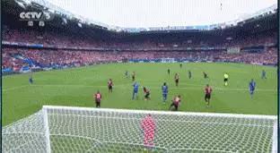 绝对巨星齐达内完全版,天下足球绝对巨星莫德里奇