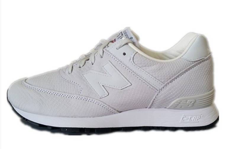 看着他，我恨不得快点从小李变成老李。