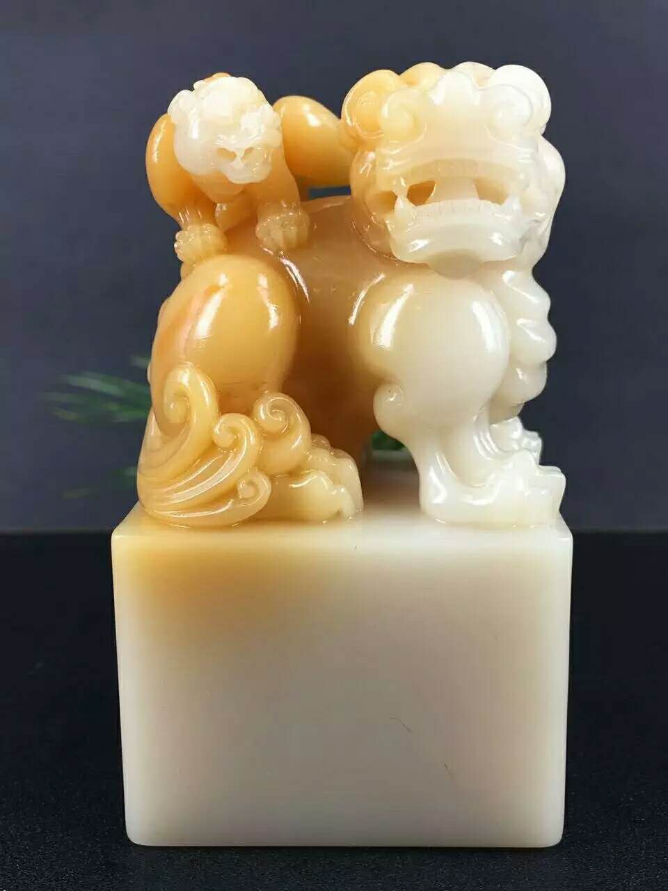 寿山石与青田石最简单鉴定方法,水坑寿山石如何品鉴