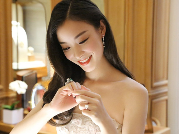 珠宝怎么样进货便宜,珠宝买大牌还是定制好