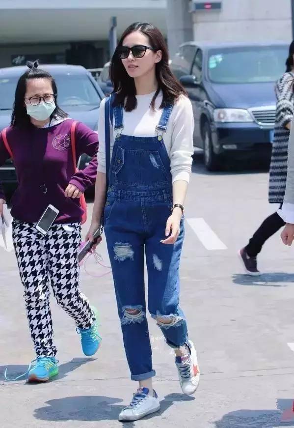 刘诗诗结婚后穿衣越来越美,刘诗诗穿白t美貌挡不住